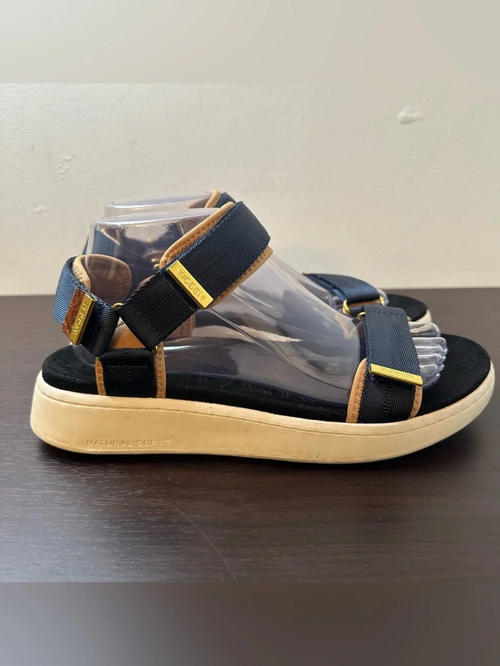 WODEN Line Natural Soft Navy Blue Strappy Sandals Hook & Loop Ortho Comfort, 7.5